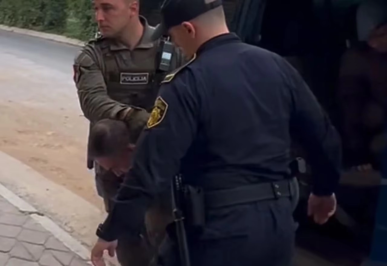 Osumnjičeni za ubojstvo supruge predan Tužiteljstvu u Sarajevu